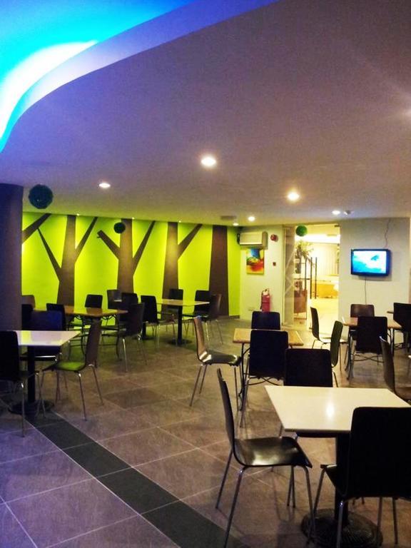 Casuarina Hotel Kota Kinabalu Buitenkant foto