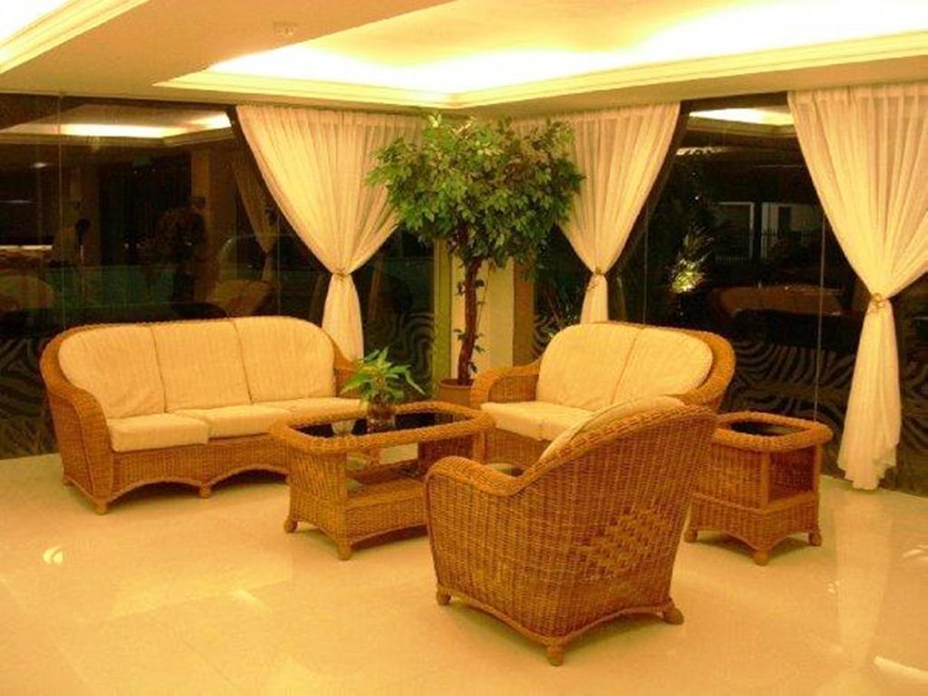 Casuarina Hotel Kota Kinabalu Buitenkant foto